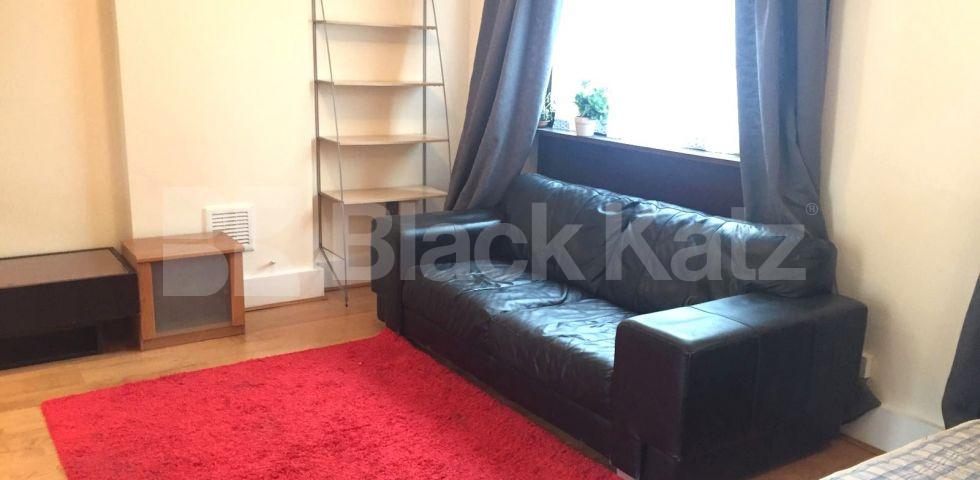 			Studio Apartment, 1 bath, 1 reception Studio			 Argyle Street  , KINGS CROSS 