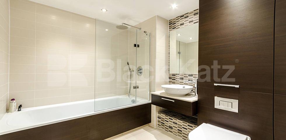 			LUXURY NEW MODERN DEVELOPMENT!, 3 Bedroom, 1 bath, 1 reception Flat			 Allcroft Road, KENTISH TOWN