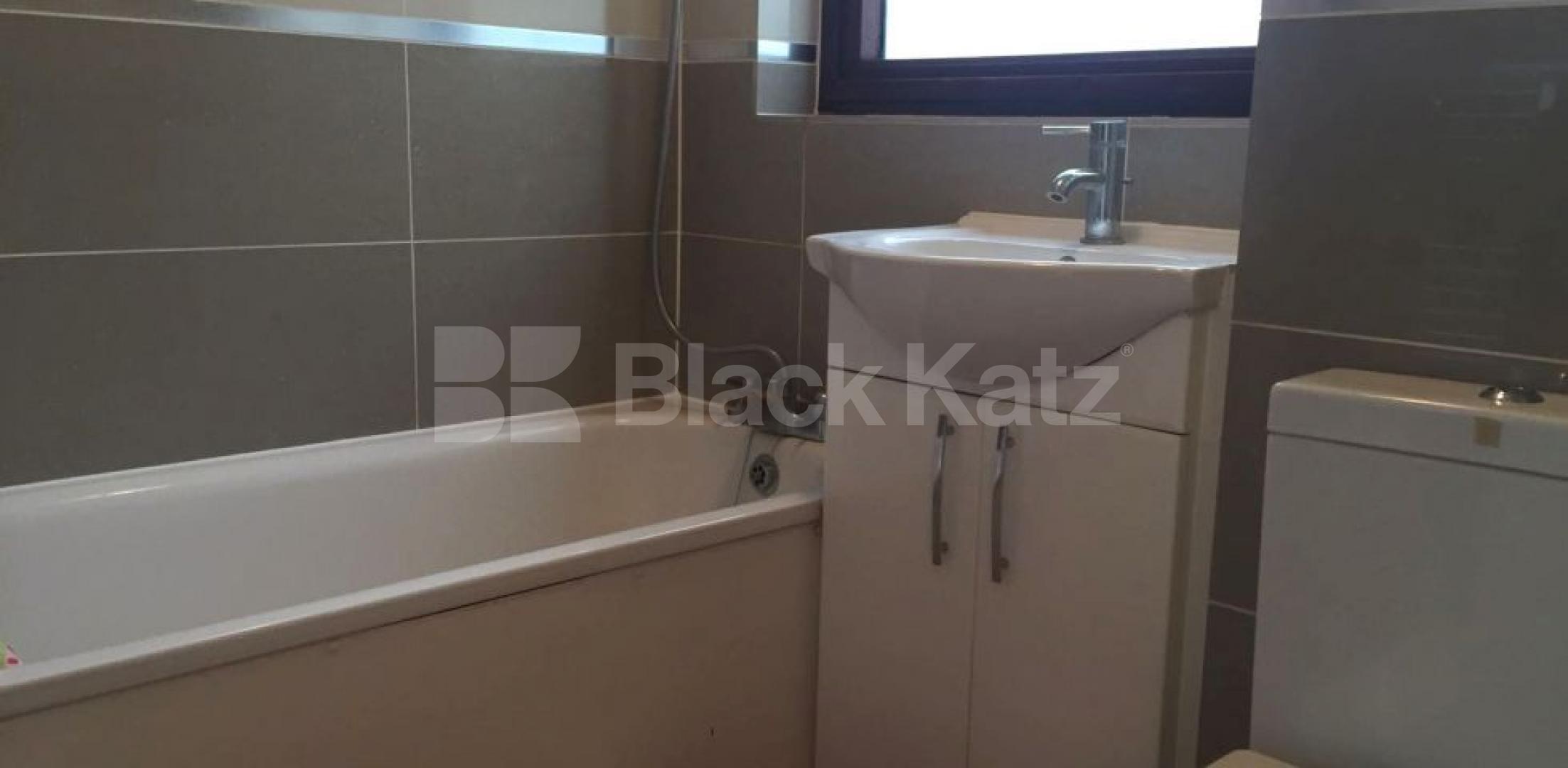 			MODERN STUDIO IN ZONE 1!, Studio Apartment, 1 bath, 1 reception Studio			 Argyle Street, KINGS CROSS