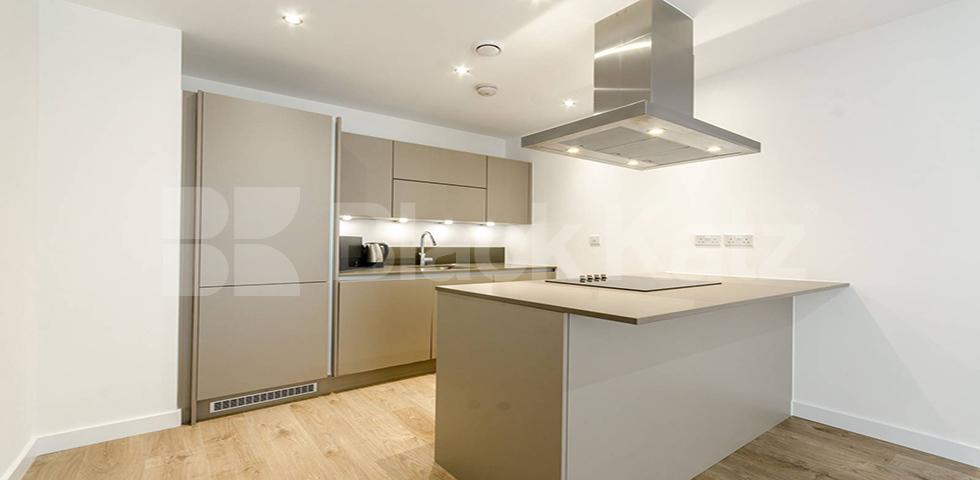 			LUXURY NEW MODERN DEVELOPMENT!, 3 Bedroom, 1 bath, 1 reception Flat			 Allcroft Road, KENTISH TOWN
