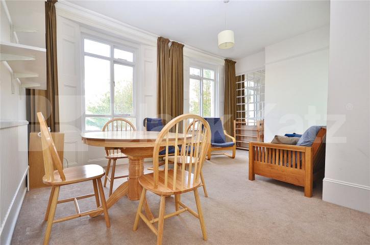 			NEW INSTRUCTION!, 2 Bedroom, 1 bath, 1 reception Flat			 Axminster Road, HOLLOWAY
