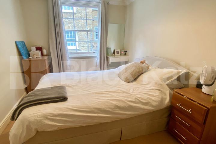 Stunning bright and airy apartment marrying period charm with modern living Alderney Street, Pimlico 