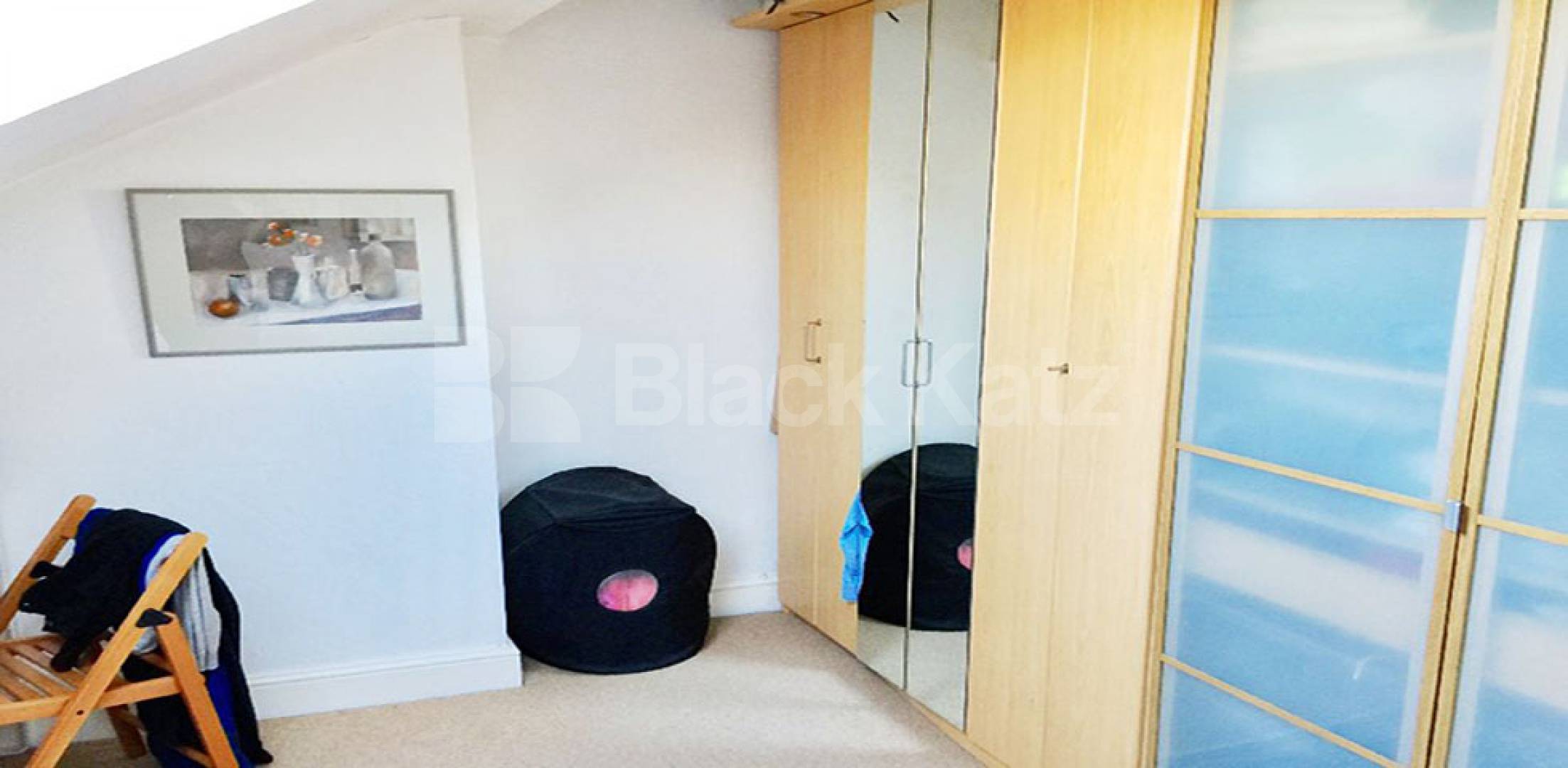 			MINUTES TO LITTLE VENICE!, 1 Bedroom, 1 bath, 1 reception Flat			 Lanhill Road, MAIDA VALE