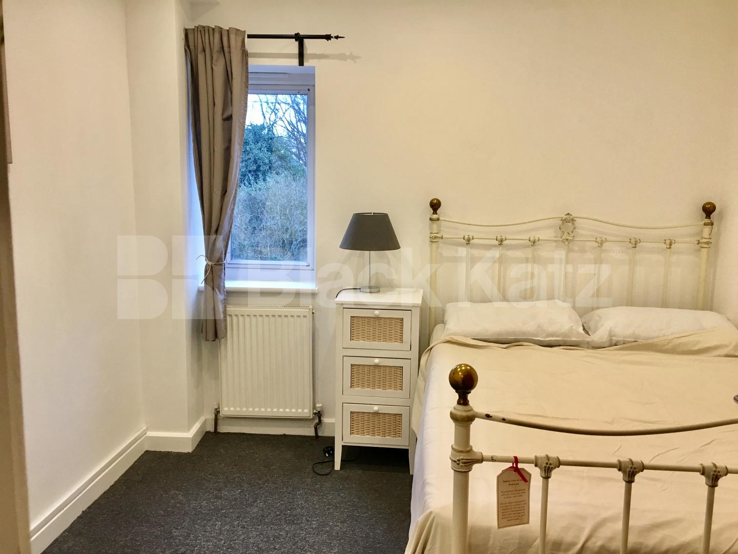 			UNDER OFFER , 3 Bedroom, 1 bath, 1 reception House			 Atwater Close, Brixton