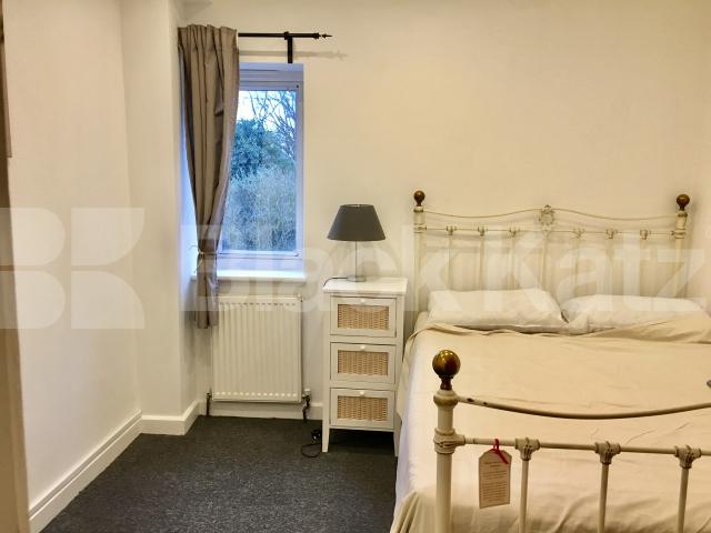 			UNDER OFFER , 3 Bedroom, 1 bath, 1 reception House			 Atwater Close, Brixton