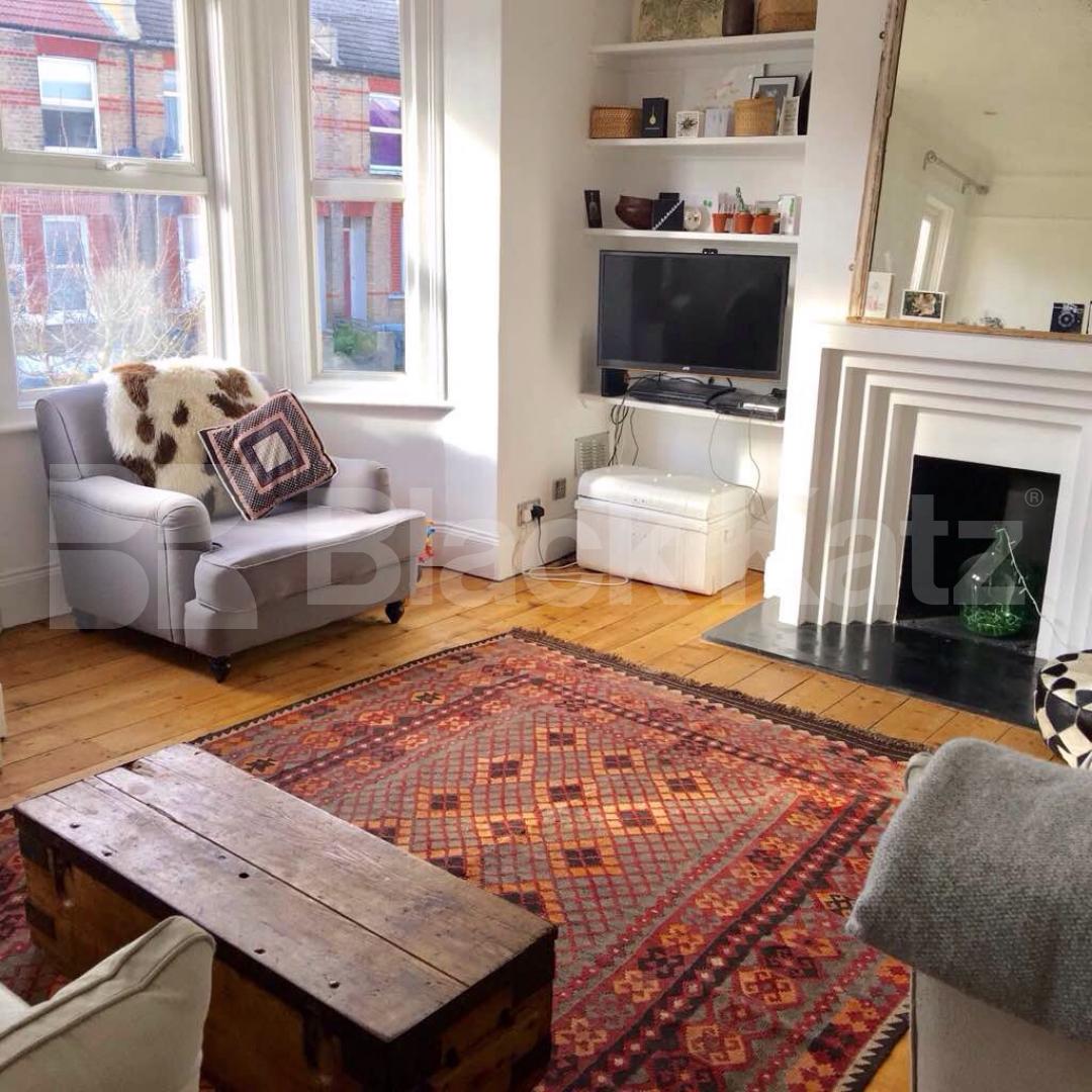 			NEW INSTRUCTION, 2 Bedroom, 1 bath, 1 reception Flat			 Queen Mary Road, West Norwood