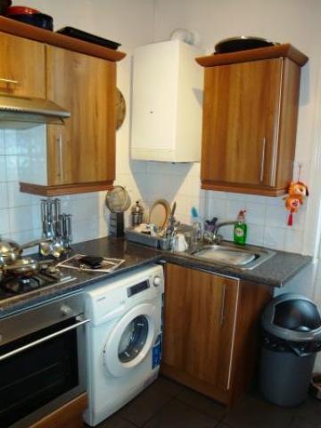 			3 Bedroom, 1 bath, 1 reception Flat			 Aberdare Gardens, WEST HAMPSTEAD
