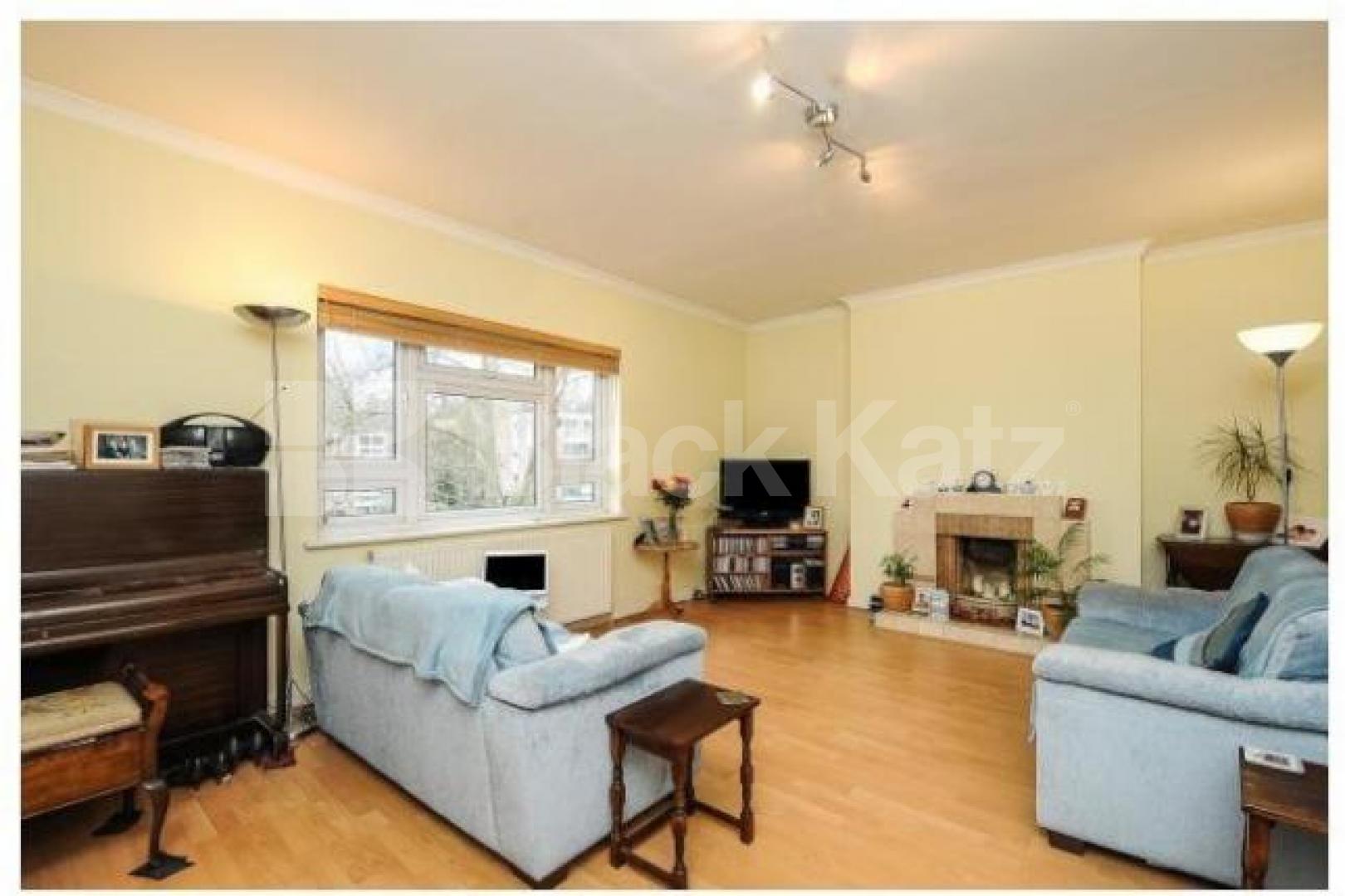 			New Instruction, 1 Bedroom, 1 bath, 1 reception Apartment			 Stanhope Road, Highgate