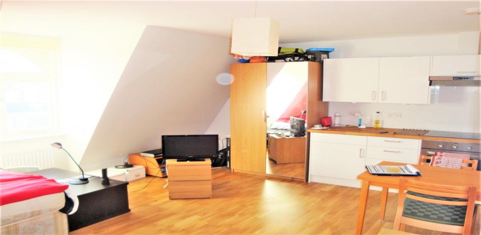 			NEW INSTRUCTION, Studio Apartment, 1 bath, 1 reception Studio			 Adamson Road, BELSIZE PARK