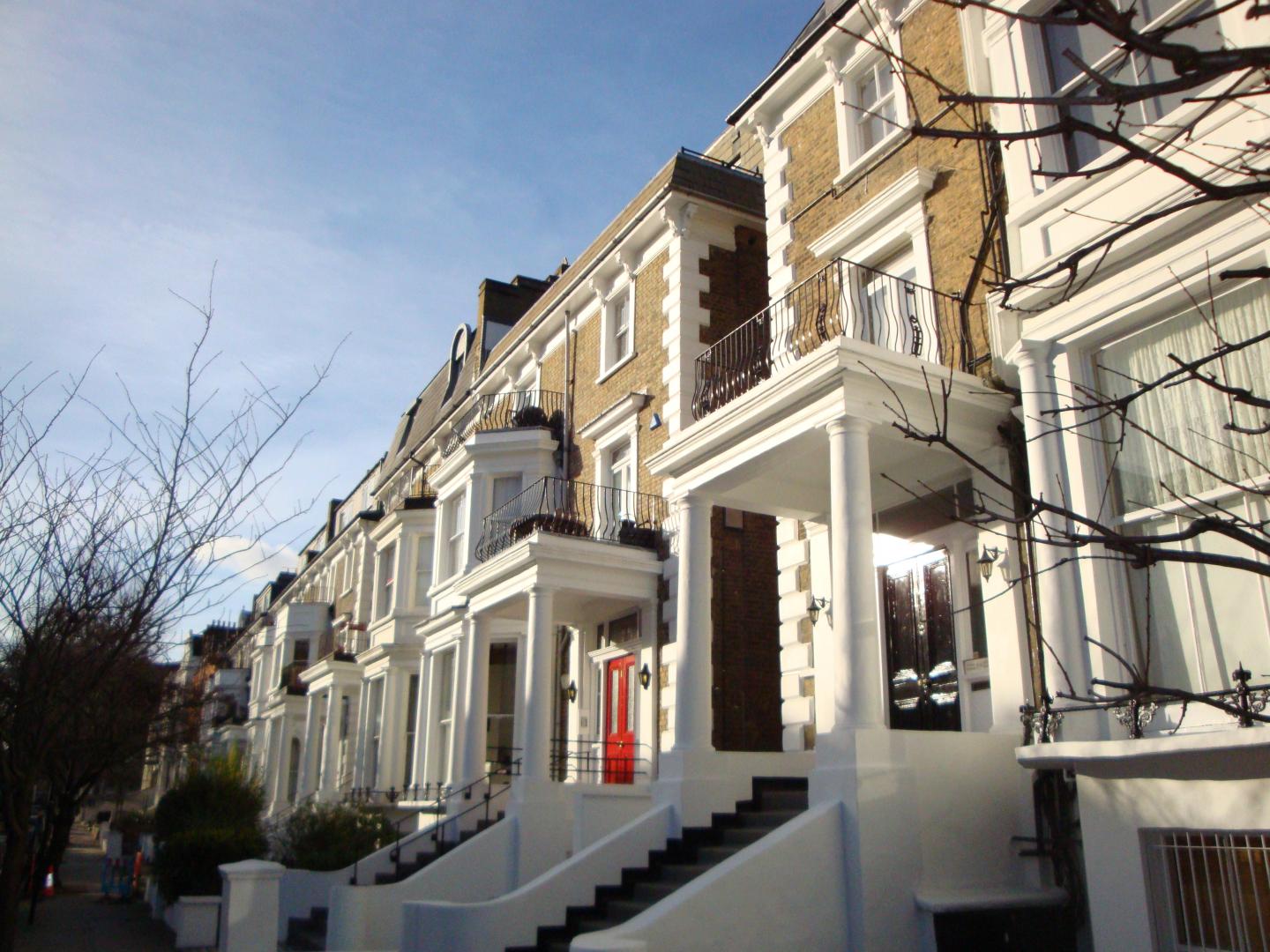 			Studio Apartment, 1 bath, 1 reception Studio			 Adamson Road, BELSIZE PARK