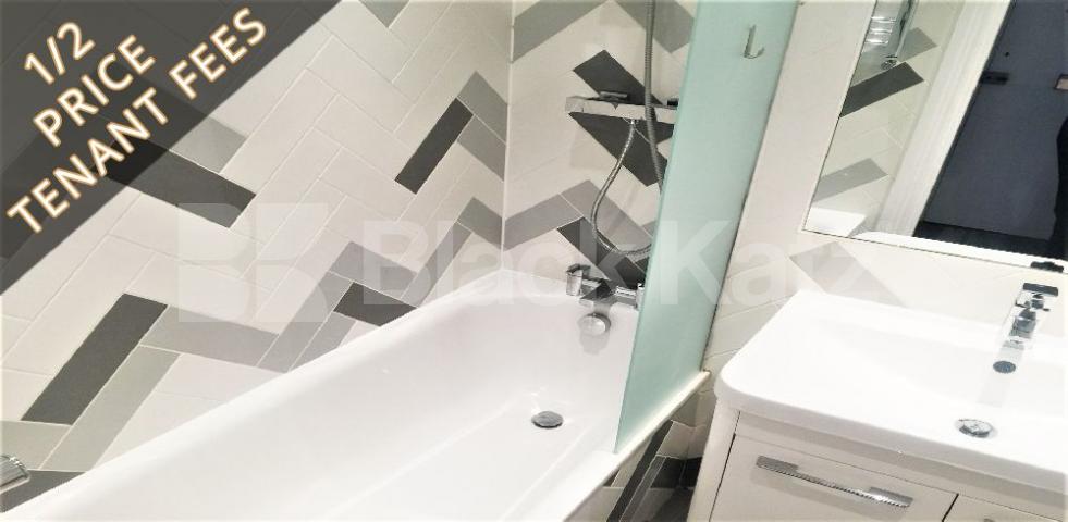 			AMAZING STUDIO WITH CAR PARK SPACE! , Studio Apartment, 1 bath, 1 reception Flat			 Romney Court, Haverstock Hill, HAMPSTEAD / BELSIZE PARK