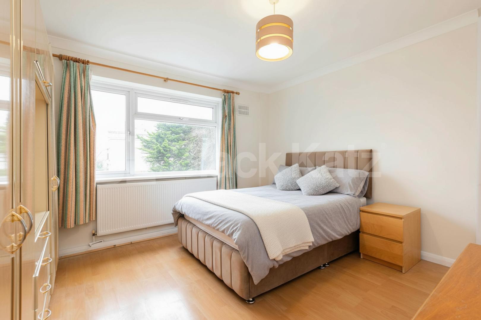A spacious and well-presented two-bedroom property available to rent now in the highly desirable Queens Park, NW6 area, offered at a great price Christchurch Avenue, Queens Park, NW6 ( £150 towards your moving cost),  London