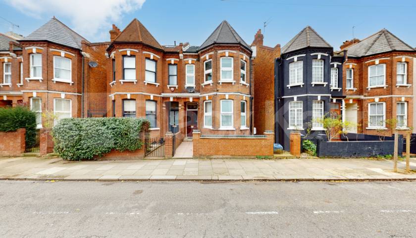 Located on the sought-after Acland Road in the heart of Willesden Green, this beautifully presented three-bedroom, three-bathroom split-level property has been recently renovated throughout, offering a high standard of modern living.The home features Acland Road, London, NW2,  London