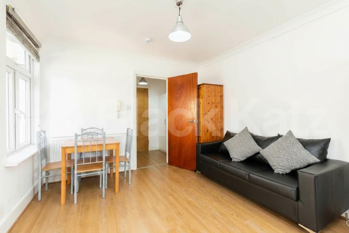 Black Katz are proud to present this one double bedroom apartment set within a well presented period building High Road, London, NW10,  London