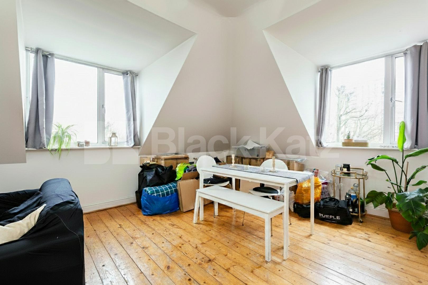 Two double bedroom flat to rent in the popular Mapesbury Conservation Area Mapesbury Road, Teignmouth Court, NW2,  Teignmouth Court