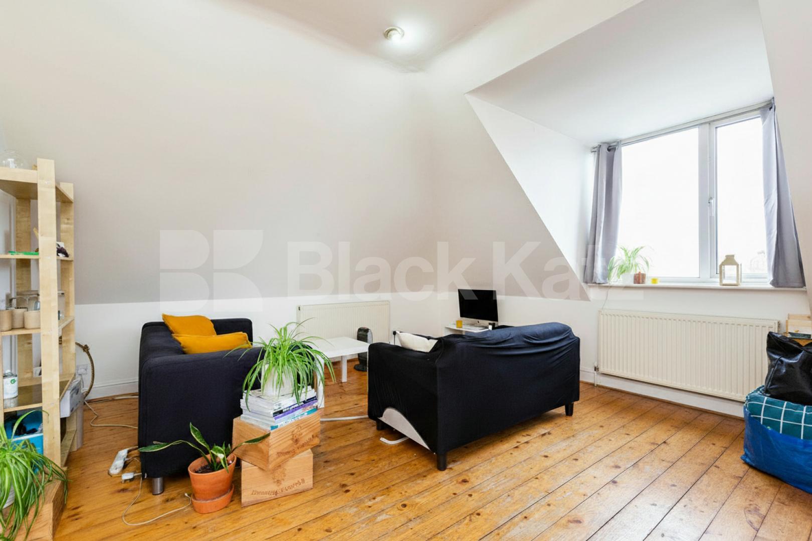 Two double bedroom flat to rent in the popular Mapesbury Conservation Area Mapesbury Road, Teignmouth Court, NW2,  Teignmouth Court