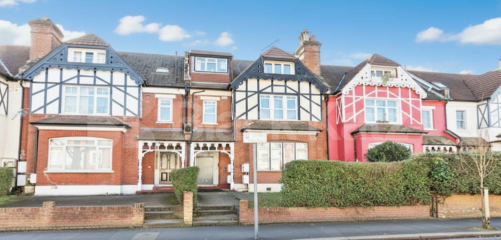 A bright and spacious three-bedroom, two-bathroom apartment in the heart of Willesden Green Grosvenor Gardens, London, NW2,  London