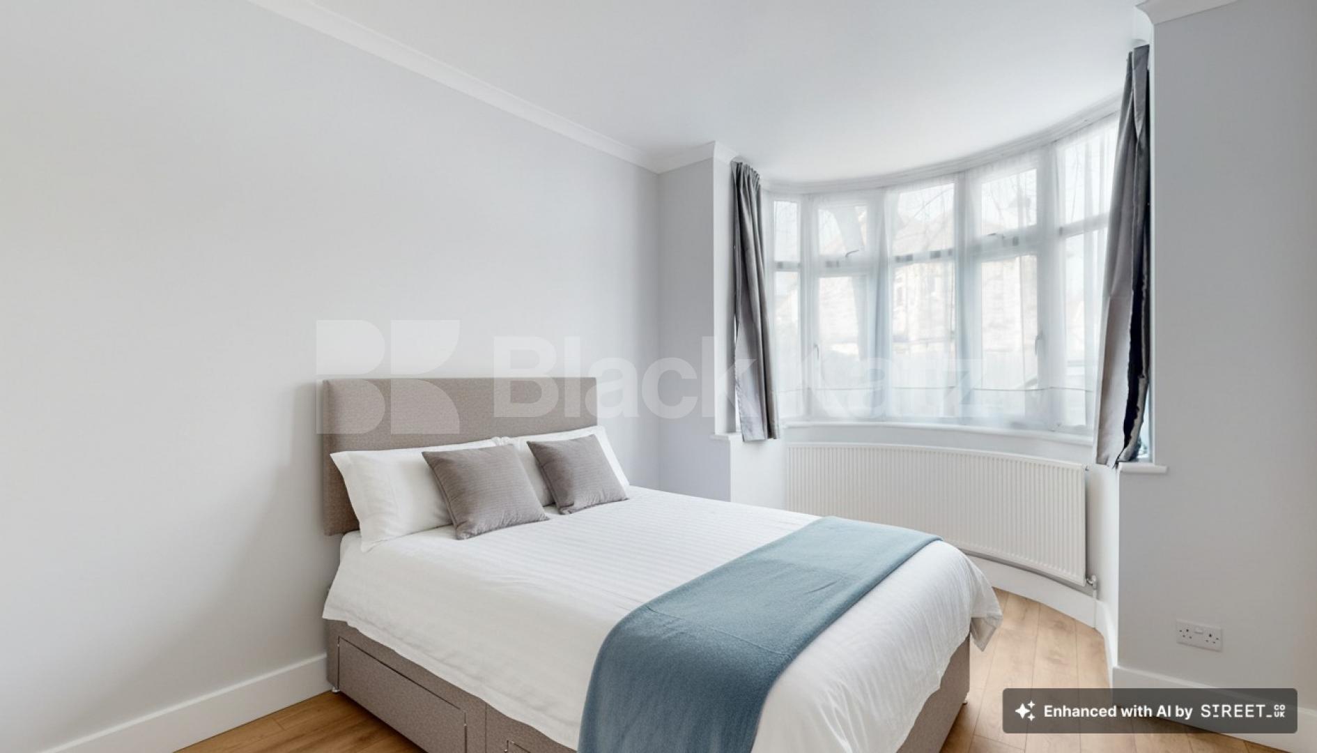 A beautifully renovated four-bedroom flat on Geary Road, Willesden Green, offering generous living space and modern finishes throughout.This bright and spacious home has been recently refurbished to a high standard, featuring four well-proportioned b Geary Road, London, NW10,  London