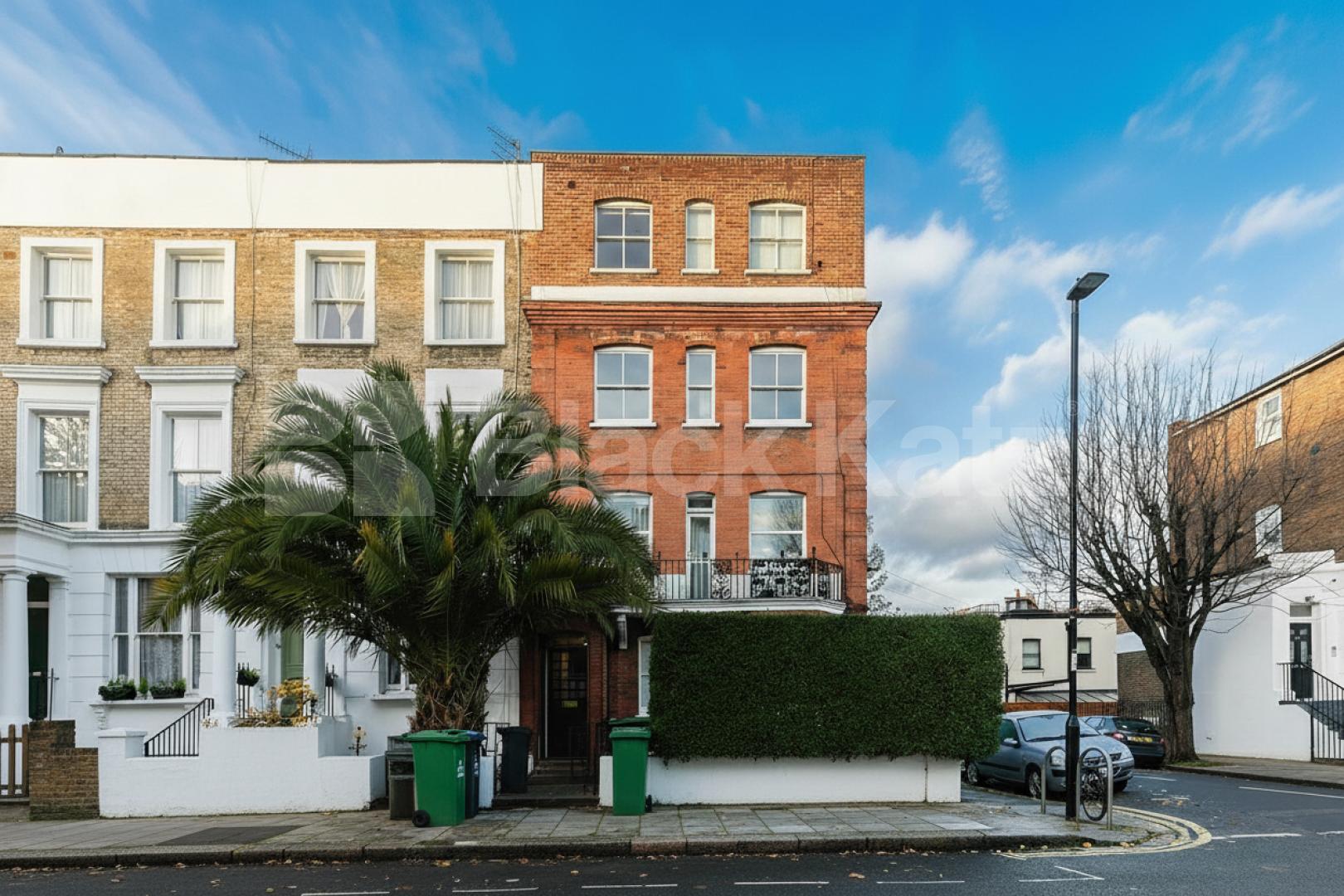 Black Katz are proud to present this spacious and beautifully two double bedroom flat, offering an ideal blend of size, location and quality Stanlake Road, Swindon House, W12,  Swindon House