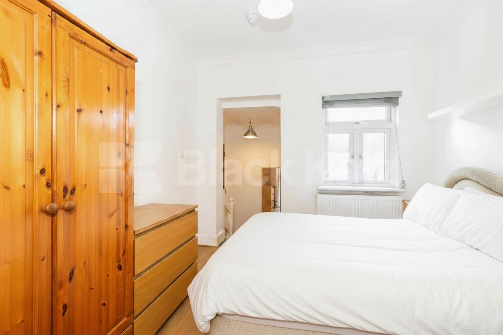 Black Katz are proud to present this one double bedroom apartment set within a well presented period building High Road, Willesden Green, NW10,  London