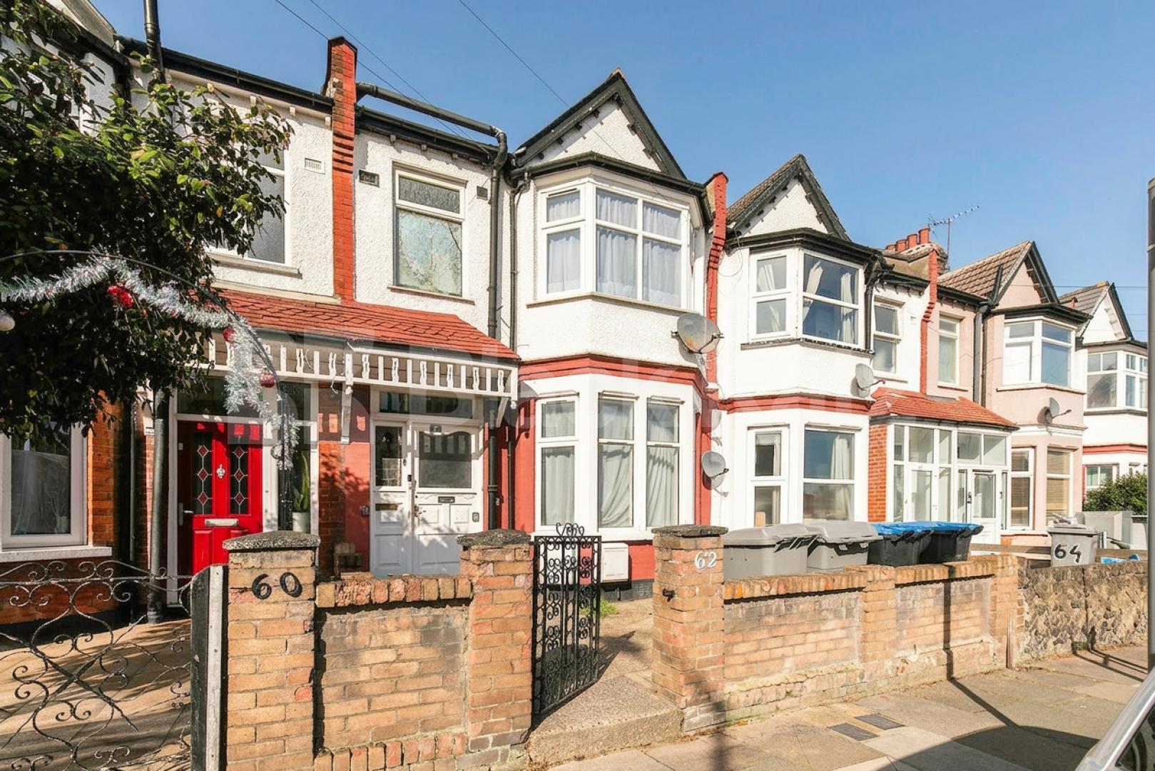 A beautifully presented three-bedroom split-level apartment situated on Lancaster Road, in the heart of Dollis Hill (NW10) Lancaster Road, London, NW10,  London