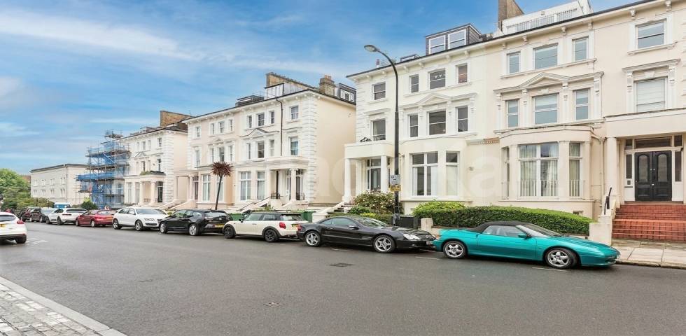 Belsize Park Gardens, London, NW3,  London