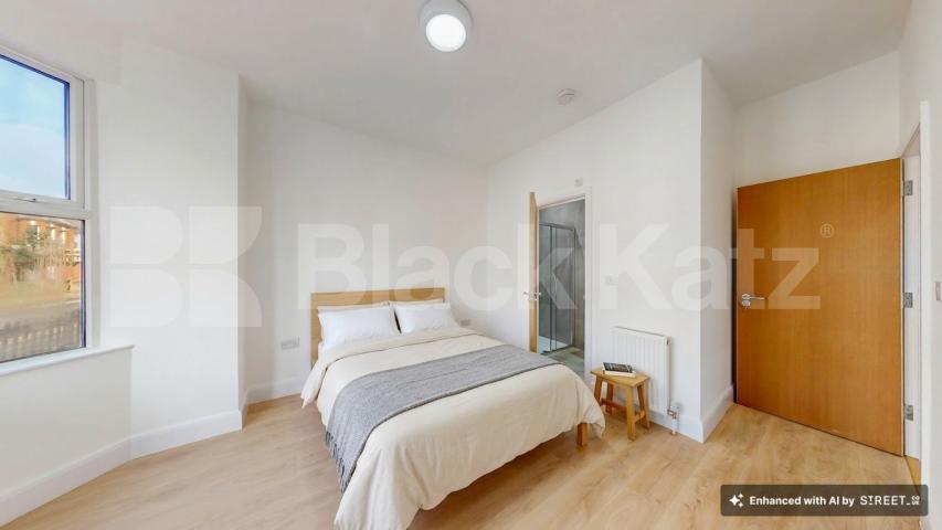 A beautifully refurbished three bedroom ground floor apartment offering modern and spacious living Headstone Road, Harrow, HA1,  Harrow