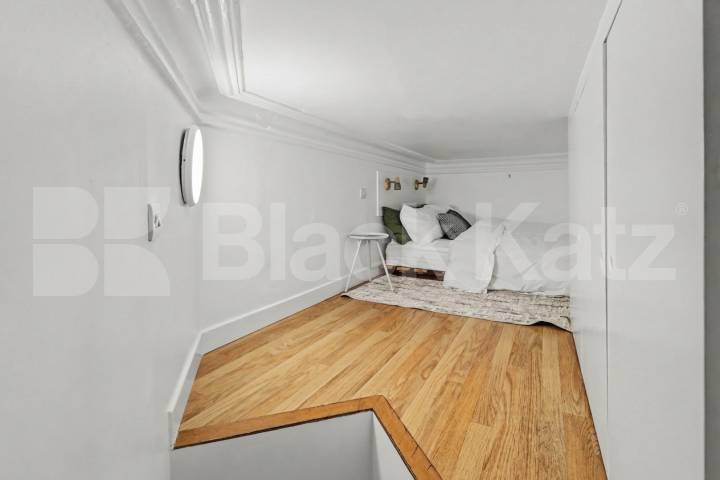 A well-presented and spacious studio apartment arranged over a mezzanine level, ideally located on the sought-after Fitzjohn’s Avenue in NW3.This furnished property features a bright and airy living area with a raised mezzanine sleeping space, crea Fitzjohns Avenue, Hampstead, NW3 (Inclusive of Gas and Water),  London