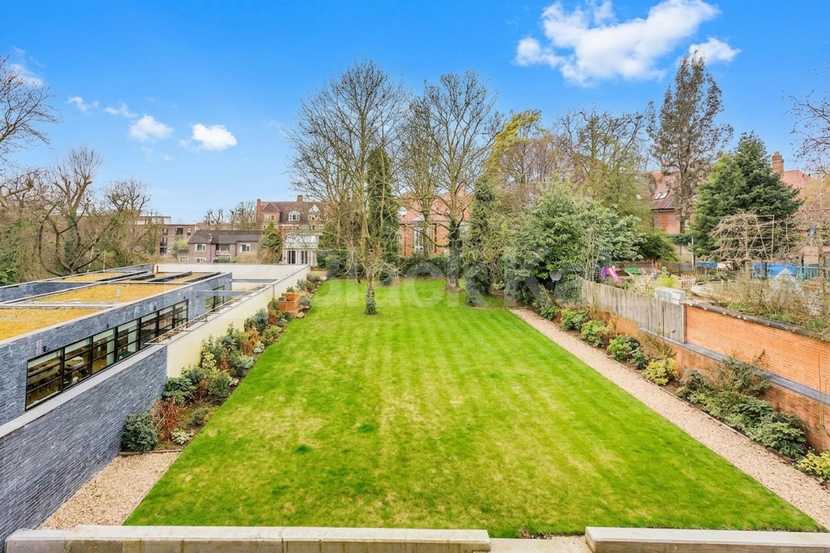 A well-presented and spacious studio apartment arranged over a mezzanine level, ideally located on the sought-after Fitzjohn’s Avenue in NW3.This furnished property features a bright and airy living area with a raised mezzanine sleeping space, crea Fitzjohns Avenue, Hampstead, NW3 (Inclusive of Gas and Water),  London