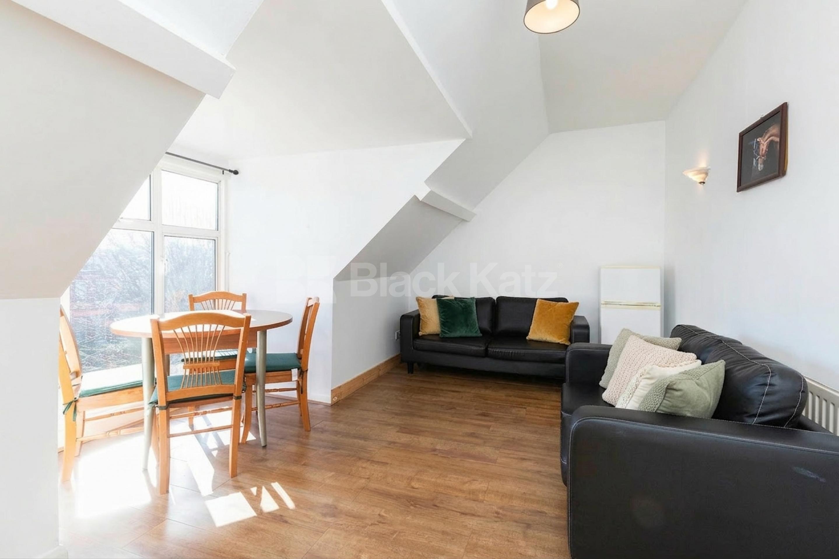 A great three double bedroom apartment on the top floor of a period conversion in Willesden Green Walm Lane, London, NW2,  London NW2