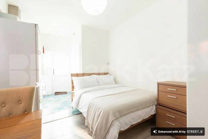 Ash Grove , London, NW2 (Council tax, gas and water),  London