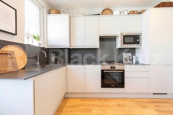 An excellent recently refurbished two double bedroom apartment located on the top floor of beautifully presented Victorian house conversion in Kensal Green (Bakerloo Line) College Road, London, NW10,  London
