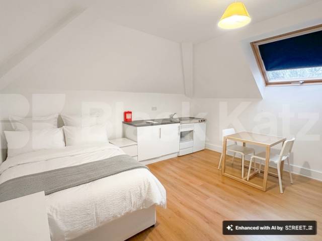 A well-presented studio apartment located on Clayponds Lane, London TW8 0BN, available immediately Clayponds Lane, Brentford, TW8,  Brentford