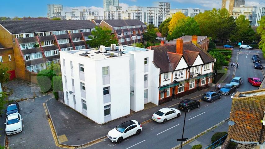 A well-presented studio apartment located on Clayponds Lane, London TW8 0BN, available immediately Clayponds Lane, Brentford, TW8,  Brentford