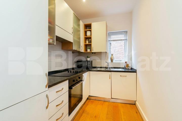 Available from May / Private Roof Terrace Ebbsfleet Road, London, NW2,  London