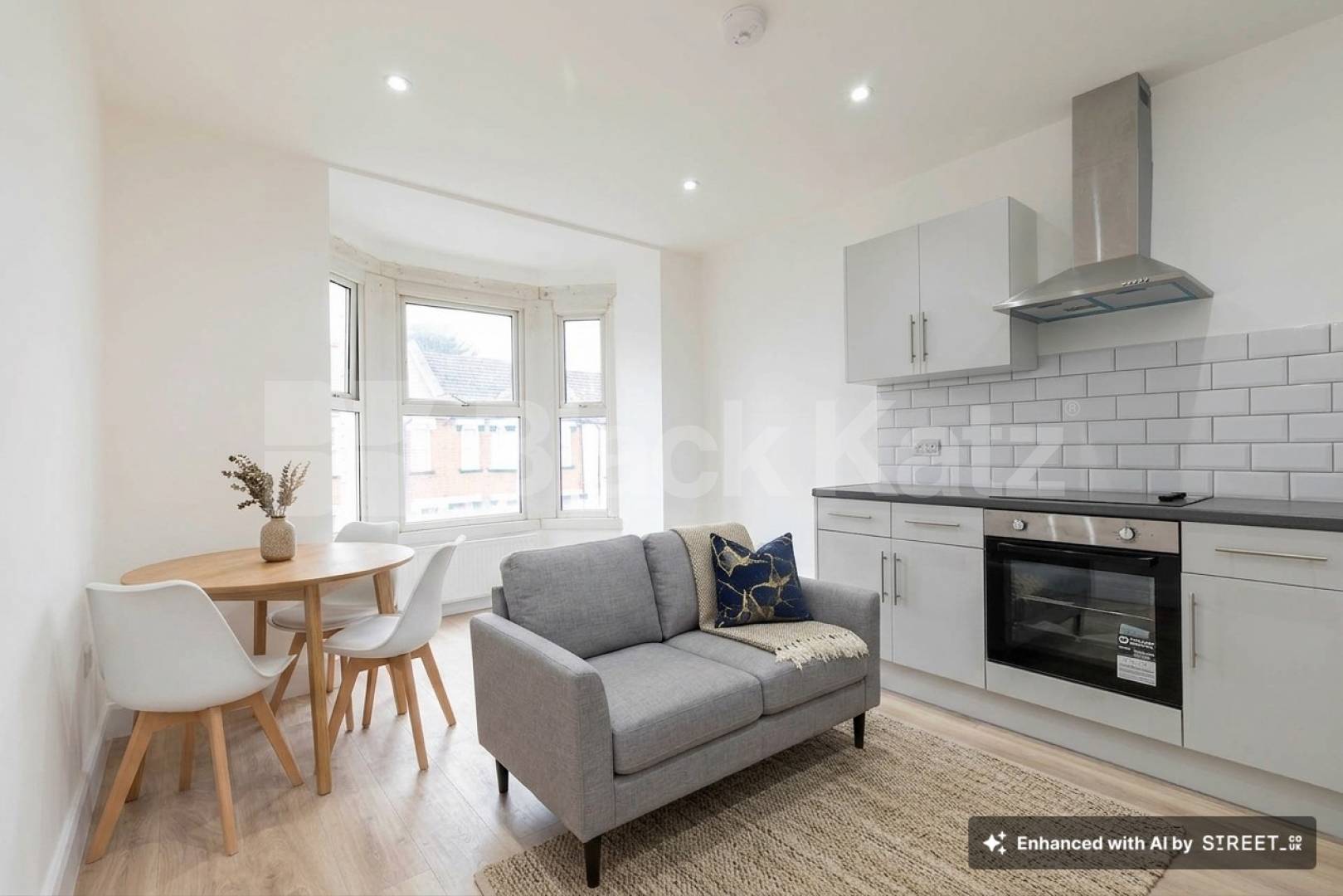 A well-presented two-bedroom property available to rent on the sought-after Headstone Road, Harrow on the Hill Headstone Road, Harrow, HA1,  Harrow