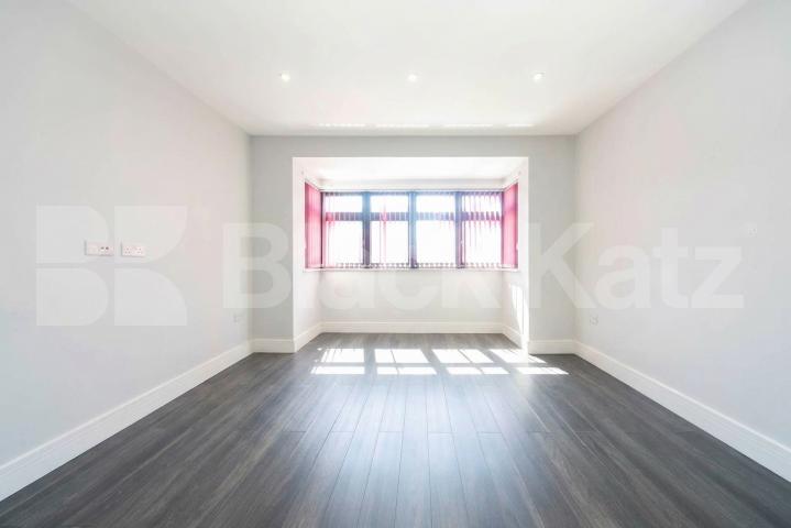 Available from the start of June, this exceptional five-bedroom home has been recently renovated to a high standard, offering modern, spacious living in a highly convenient location.The property comprises five large double bedrooms, all well-proporti Burnley Road, Dollis Hill, NW10,  London