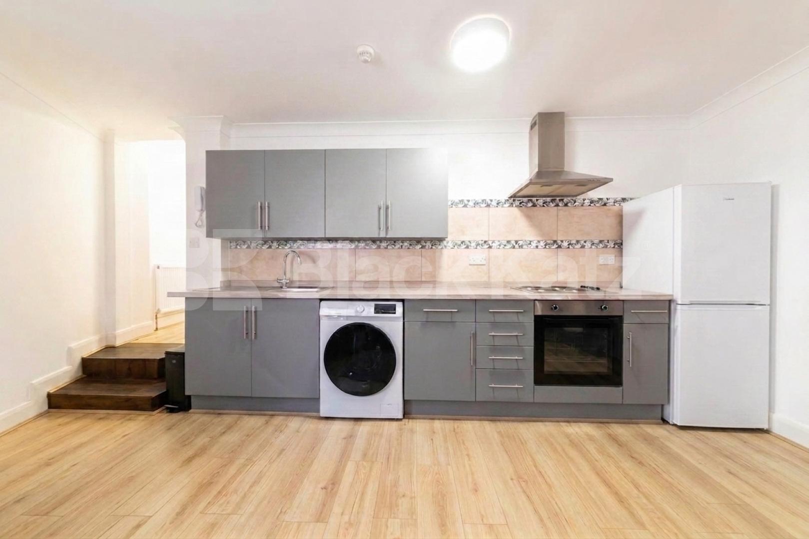 A well-presented two-bedroom property available to rent on Burnley Road, Dollis Hill Burnley Road, Dollis Hill, NW10 (Inclusive of gas and water),  London