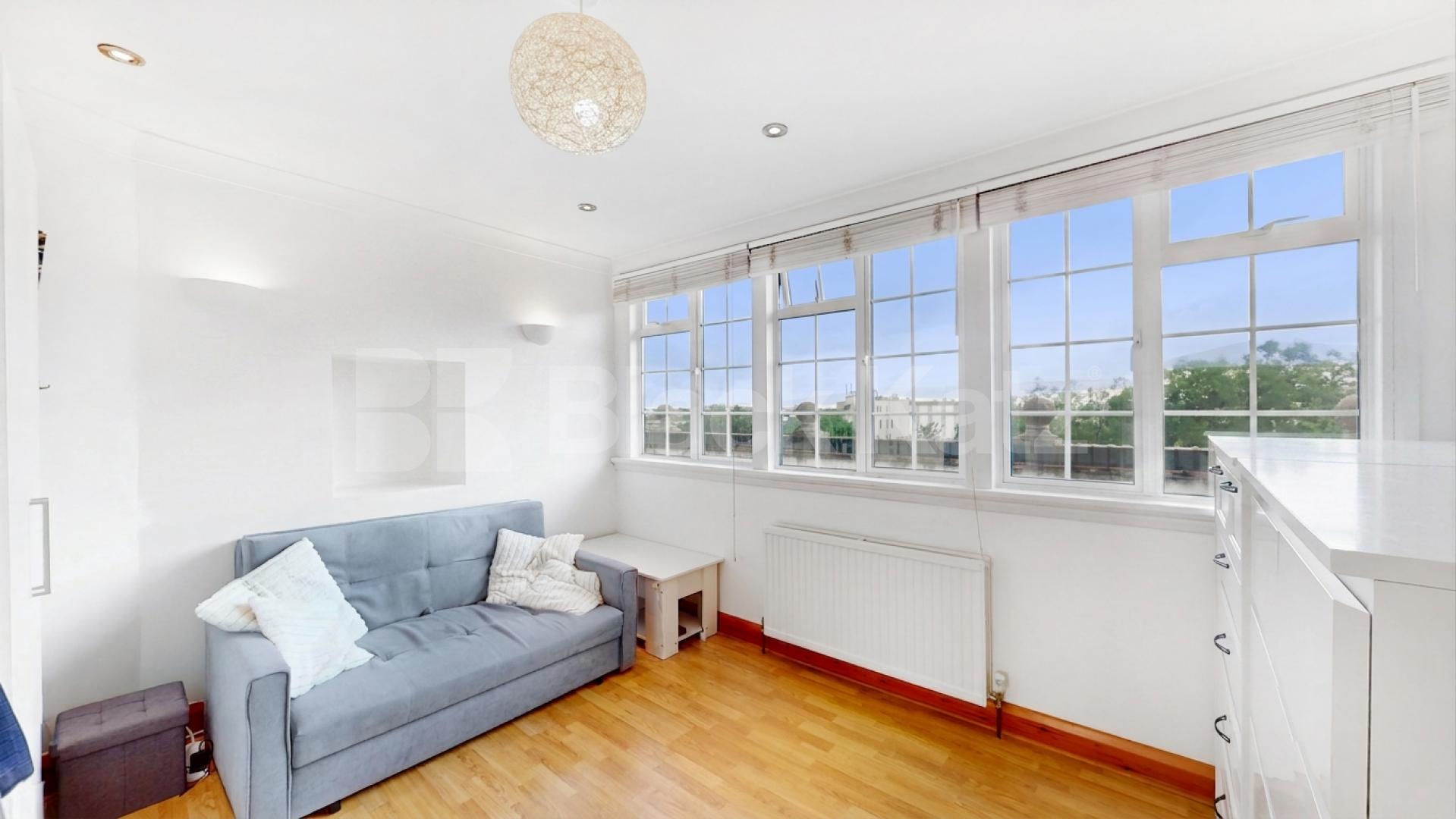 A spacious and well-presented studio flat available to rent in a quiet residential area within easy walking distance of Dollis Hill Underground Station (Jubilee Line) Burnley Road, London, NW10,  London