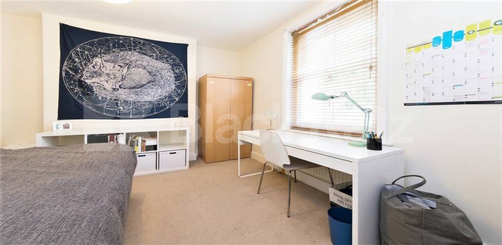 Available from Mid July/ Lounge used as the 3rd bedroom Spencer Mansions, Barons Court, W14,  Spencer Mansions Queen's Club Gardens