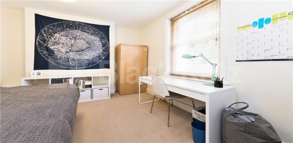 Available from Mid July/ Lounge used as the 3rd bedroom Spencer Mansions, Barons Court, W14,  Spencer Mansions Queen's Club Gardens