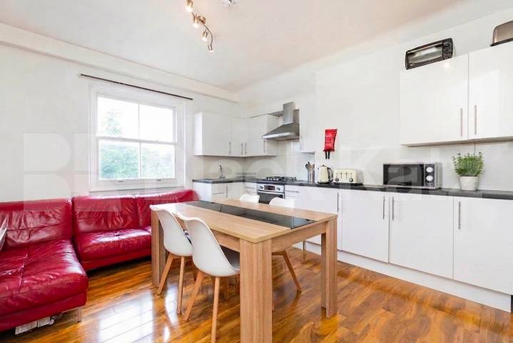 Available end of July- A modern, split level, four bedrooms two bathrooms apartment set in a very well maintained Victorian conversion Broadhurst Gardens, London, NW6,  London