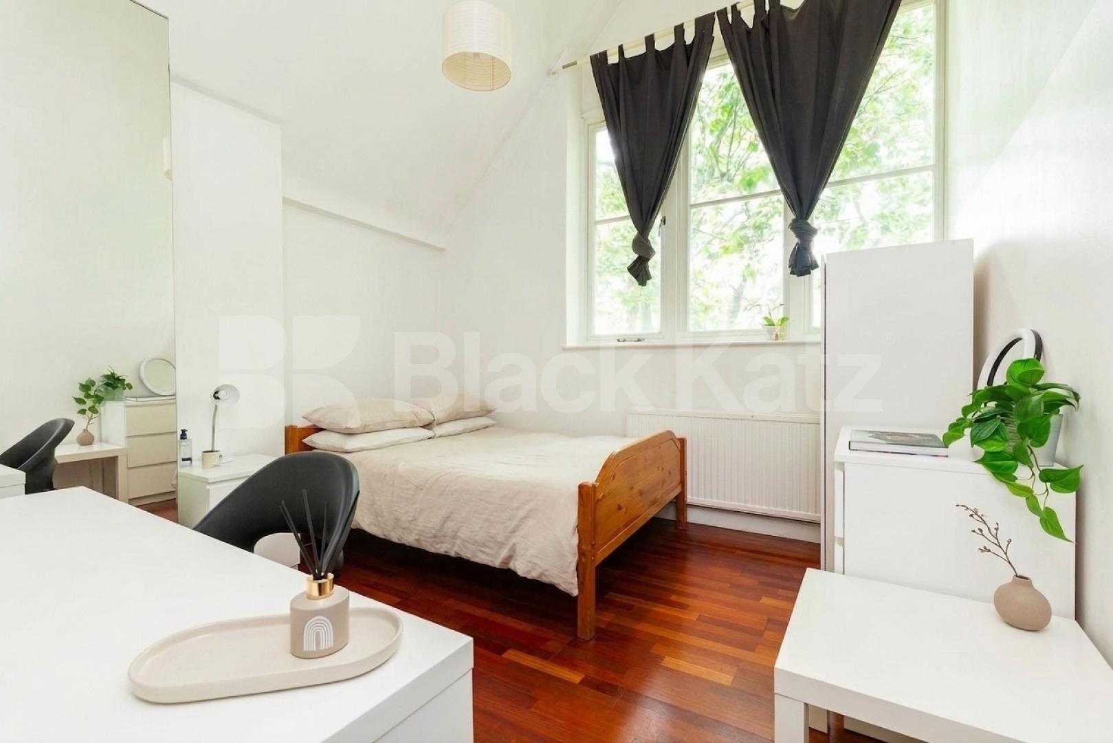 Available end of July- A modern, split level, four bedrooms two bathrooms apartment set in a very well maintained Victorian conversion Broadhurst Gardens, London, NW6,  London