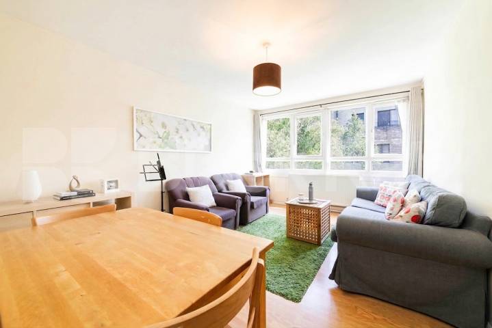 Located on sought-after Shalfleet Drive, W10, this spacious and well-presented 4-bedroom property is available to rent from the end of August Shalfleet Drive, London, W10,  London