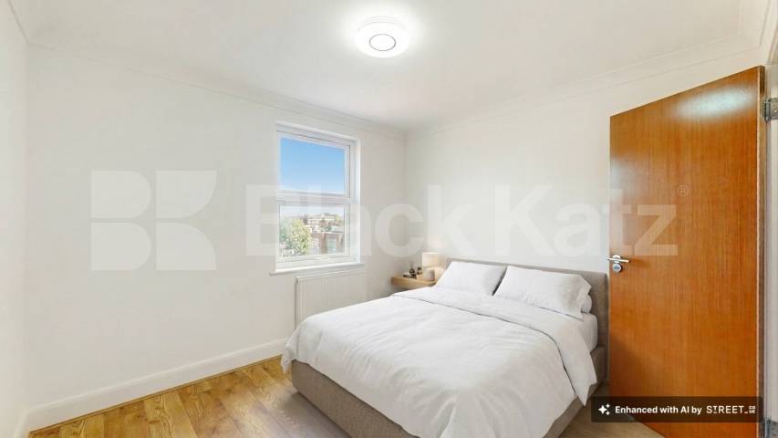 Located in the heart of the ever-popular Willesden Green High Road, this beautifully renovated three-bedroom, three-bathroom property offers stylish and spacious living in a prime North West London location High road, Willesden Green, NW10,  London