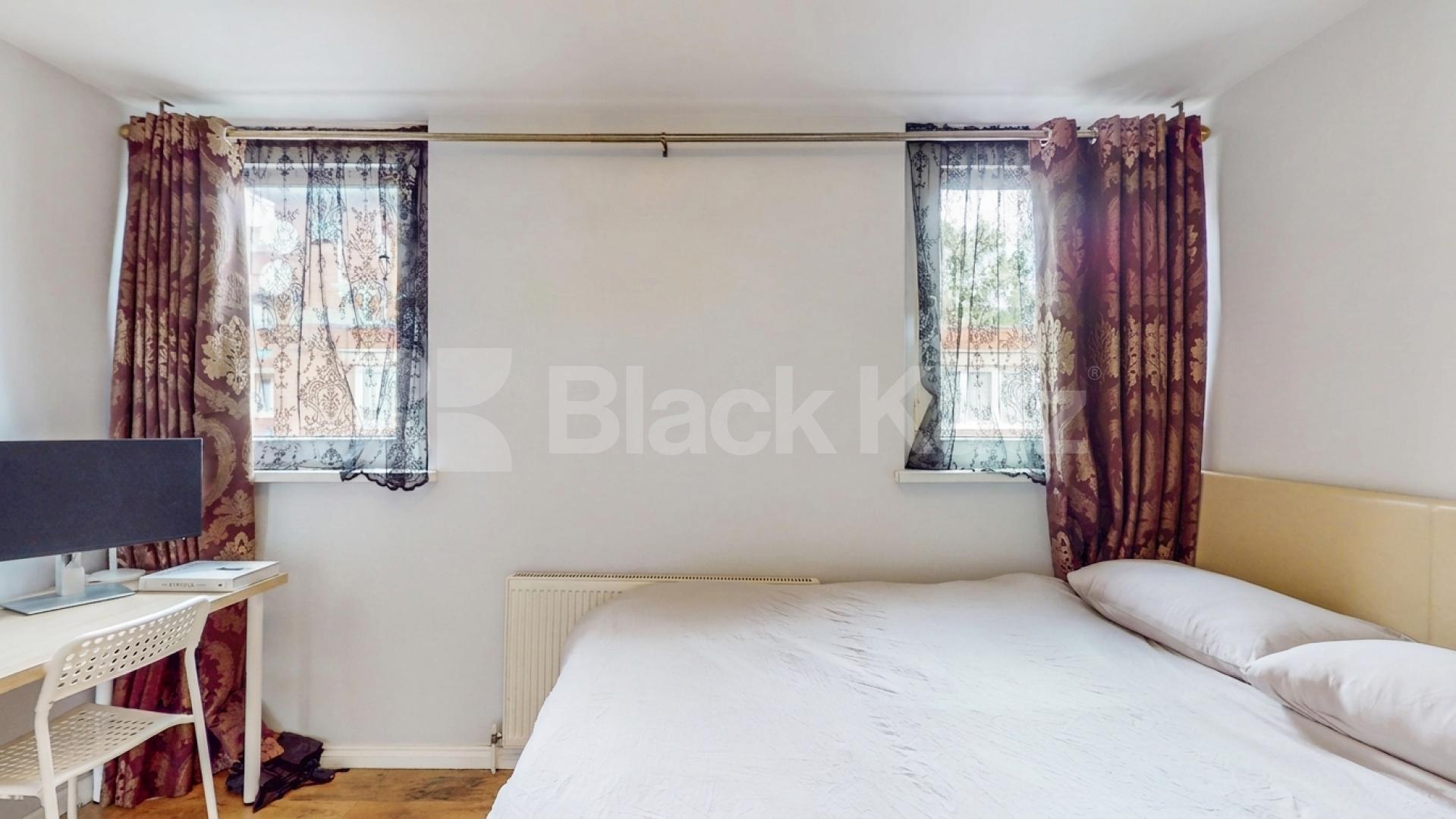 This spacious and stylish three-bedroom apartment is perfectly situated in the heart of West Hampstead, one of London’s most sought-after residential neighbourhoods Netherwood Street, West Hampstead, NW6 (Inclusive of gas),  Webheath Netherwood Street