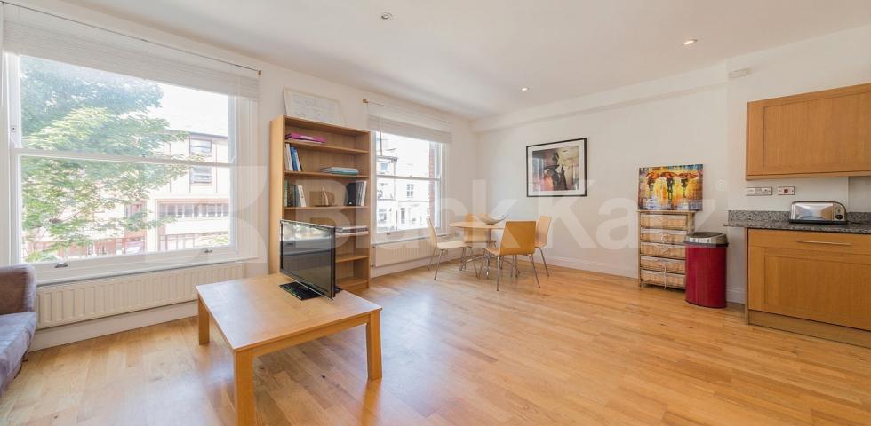 We are pleased to present this lovely two double bedroom apartment in a house conversion on the border of West Hampstead and Kilburn Iverson Road, London, NW6,  London