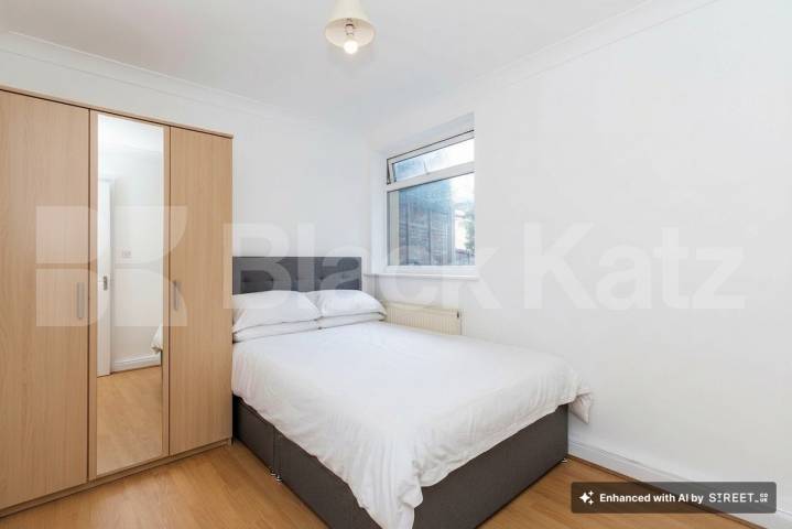 Available Now-Furnished or Unfurnished / Suitable for Sharers or a Family Claremont Road, London, NW2,  London