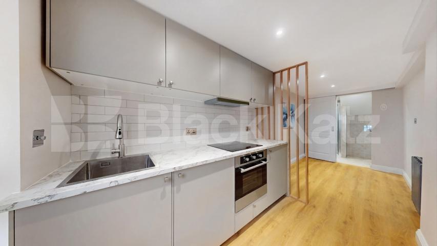 Newly renovated self-contained studio apartment available now on Sandwell Crescent, NW6 Sandwell Crescent, West Hampstead, NW6 (All bills Included),  London