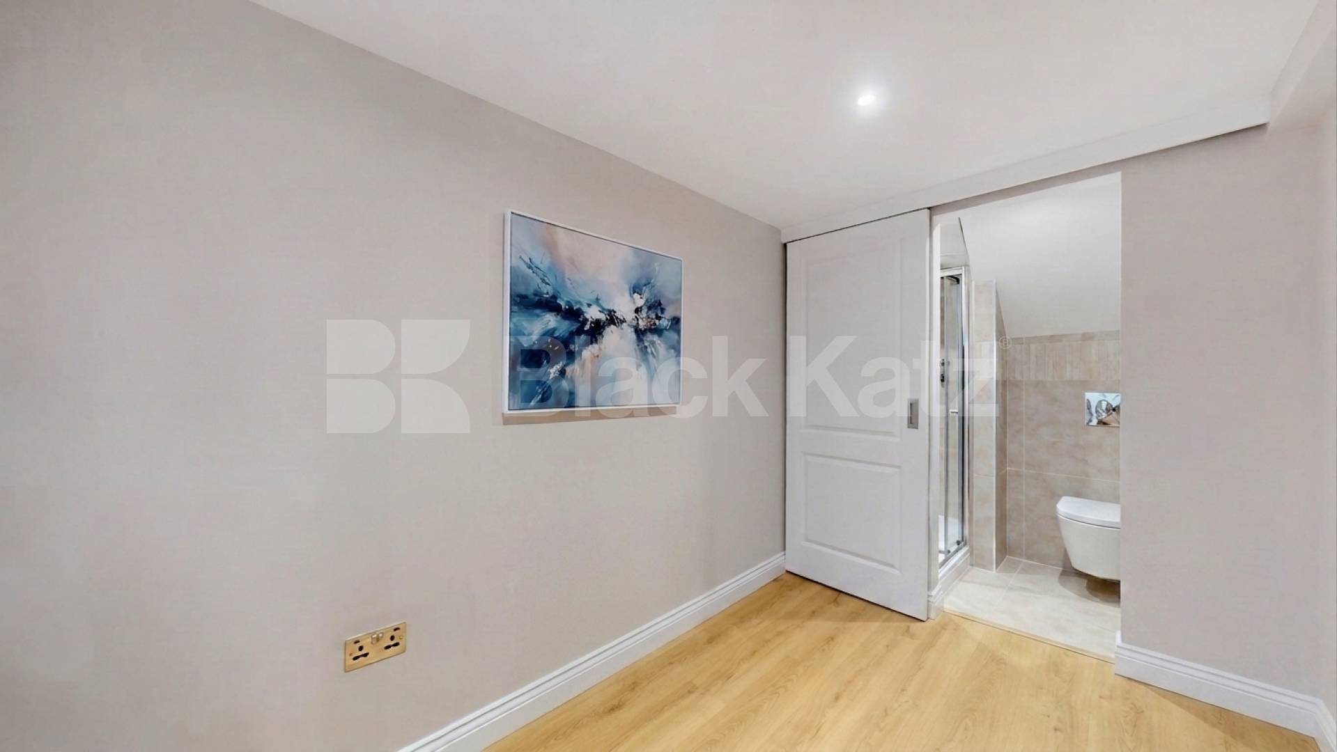 Newly renovated self-contained studio apartment available now on Sandwell Crescent, NW6 Sandwell Crescent, West Hampstead, NW6 (All bills Included),  London